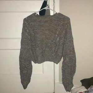 Cropped gray sweater